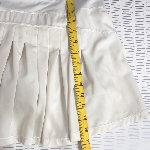 Lululemon Skort - Picture 8 of 8